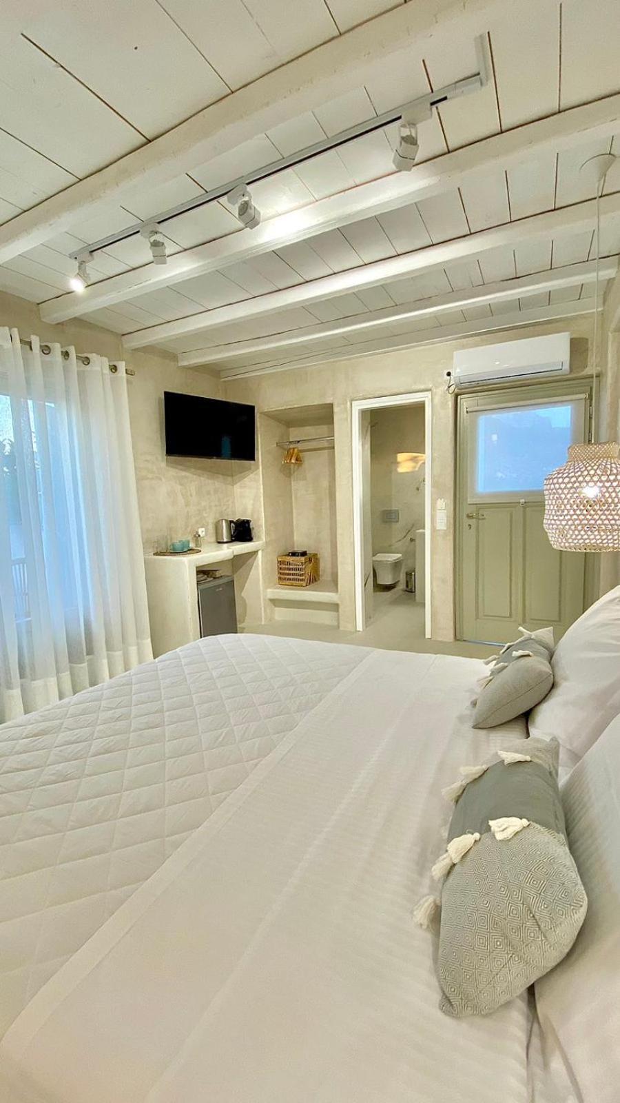 Moustakas Beach Apartments Αδάμας Εξωτερικό φωτογραφία