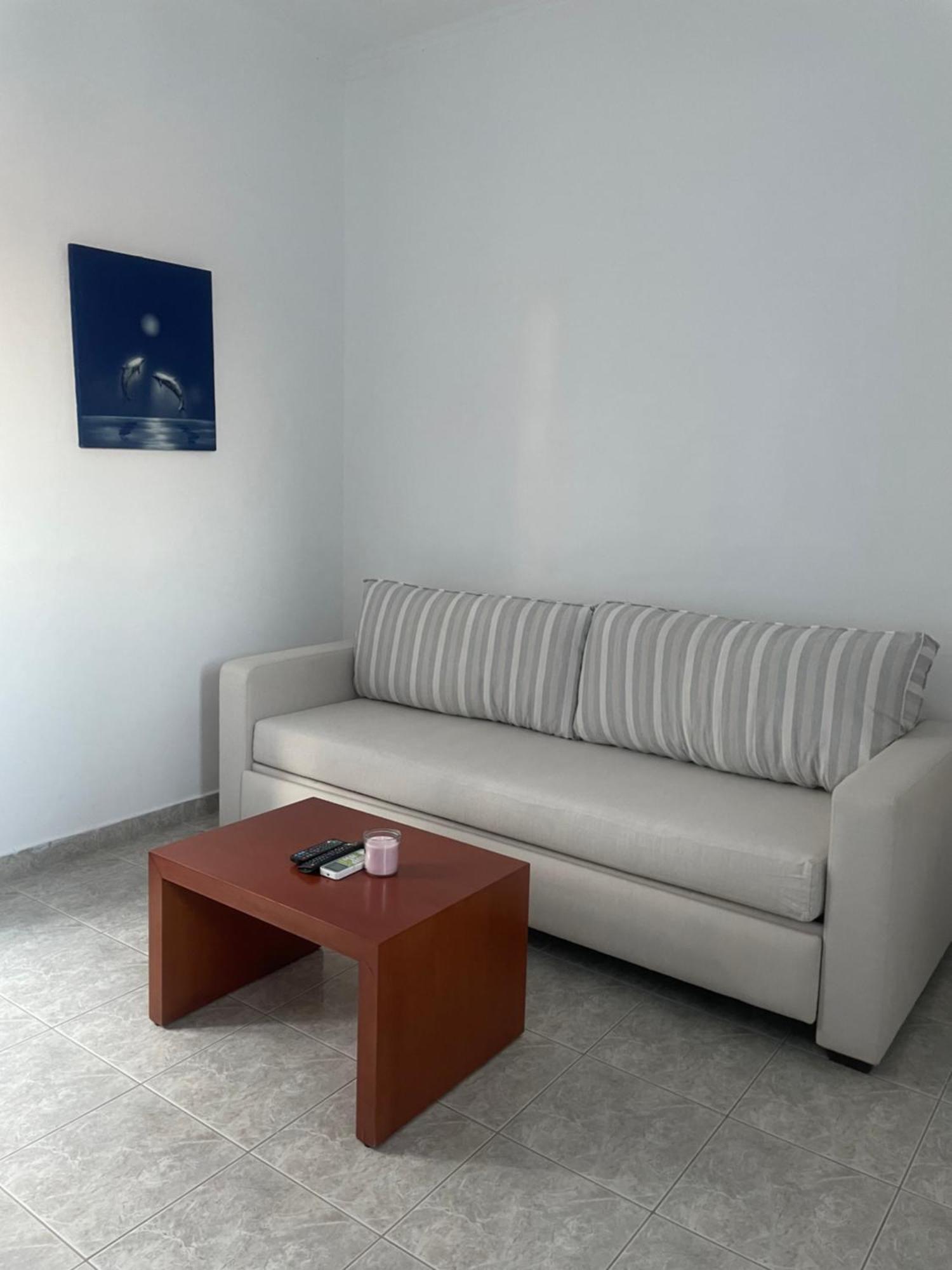 Moustakas Beach Apartments Αδάμας Εξωτερικό φωτογραφία