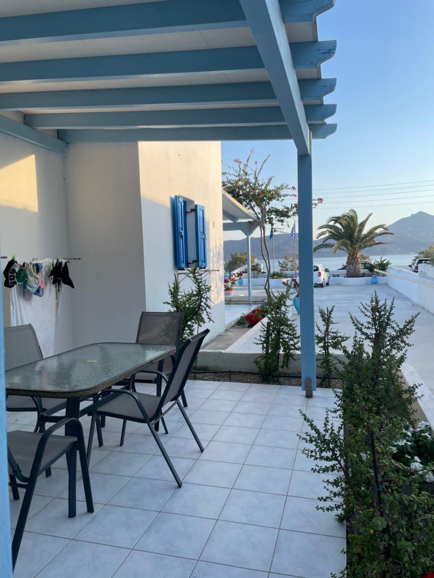 Moustakas Beach Apartments Αδάμας Εξωτερικό φωτογραφία