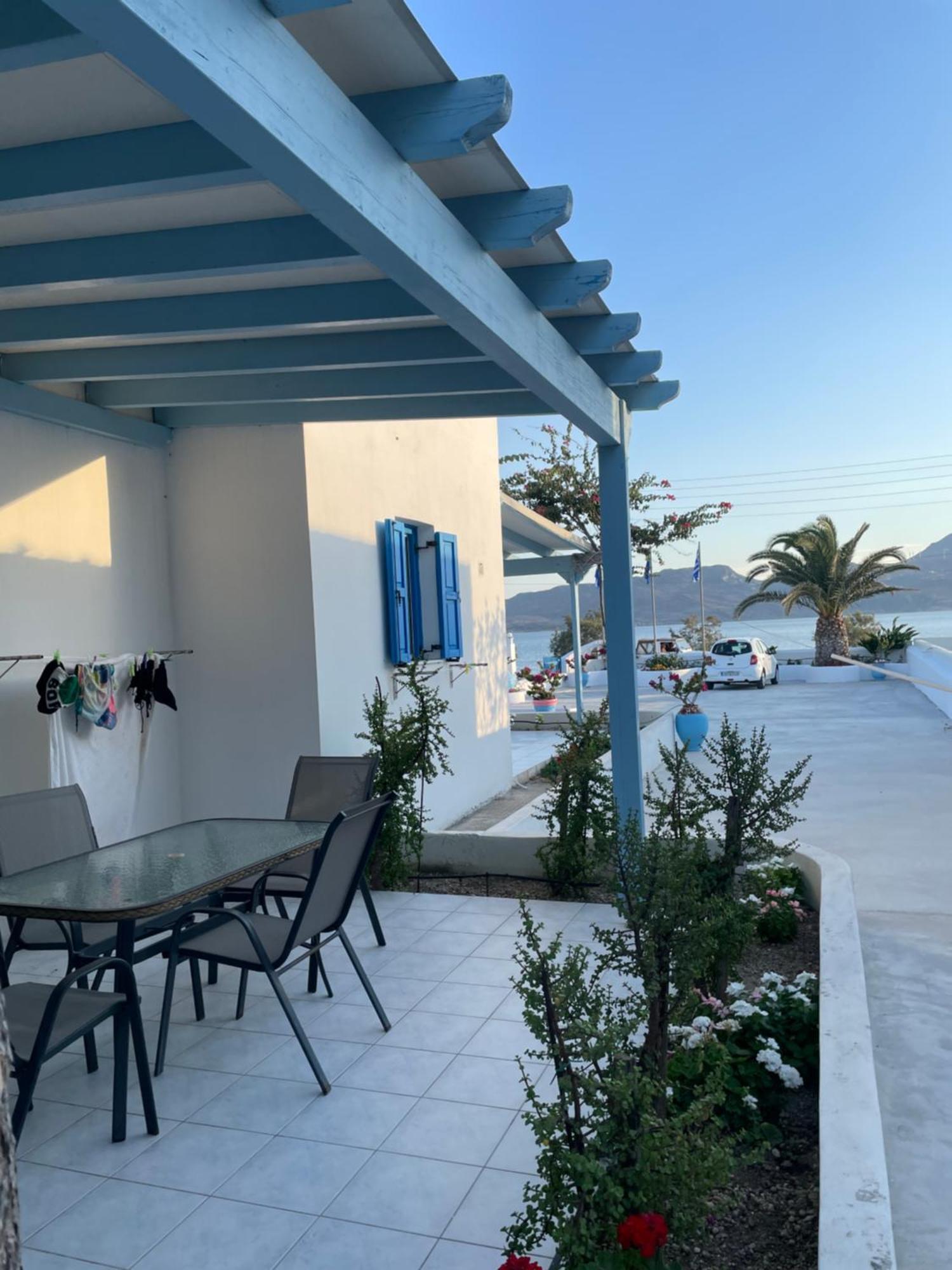 Moustakas Beach Apartments Αδάμας Εξωτερικό φωτογραφία